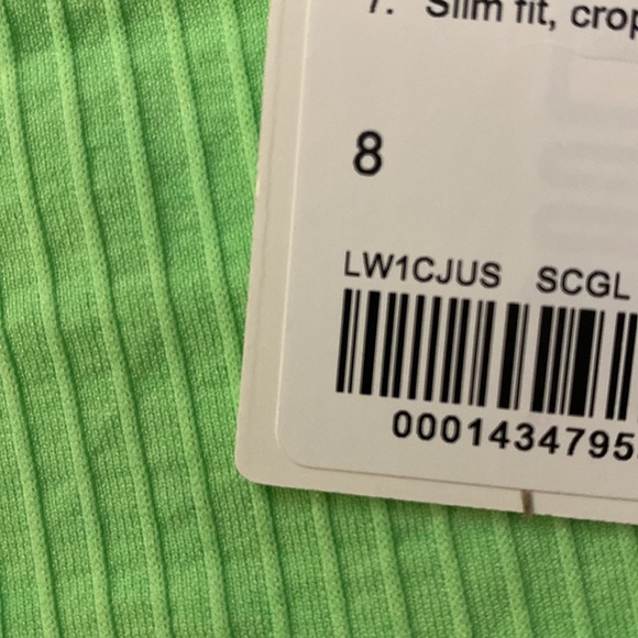 ❤️ Lululemon Ebb to Street RB Crop Tank Scream Green NWT - Picture 4 of 7